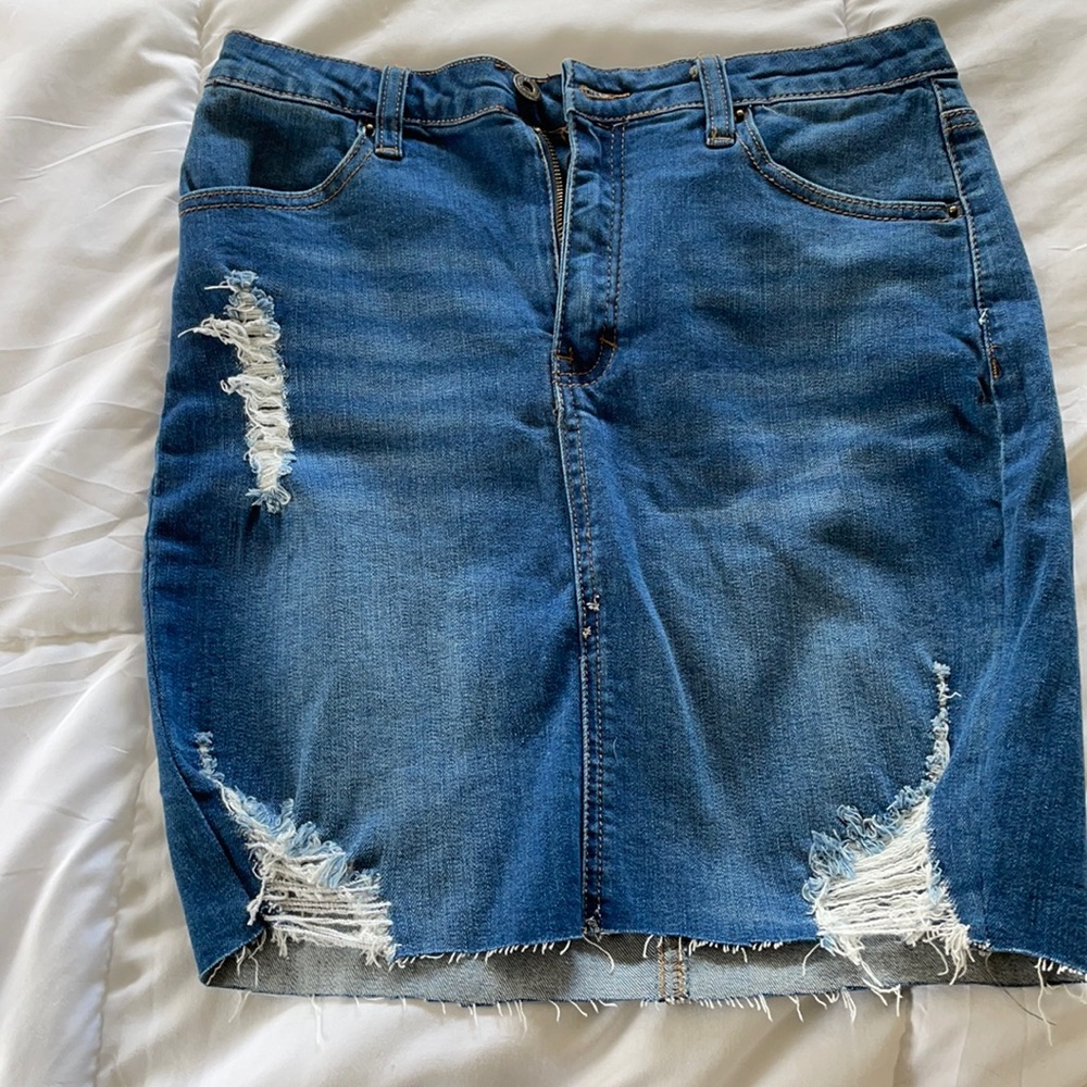 Fashion Nova High Waisted Jean Skirt Size Small